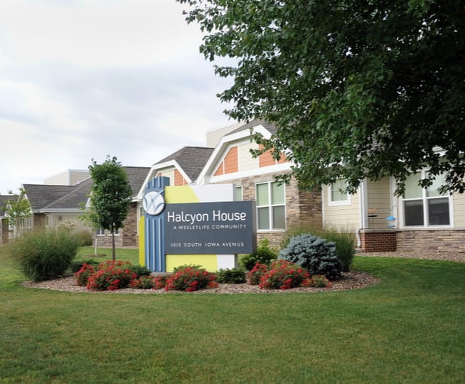 Main entrance to Halcyon House Senior Living 